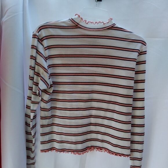 Love tribe Snoopy shirt - Picture 2 of 3